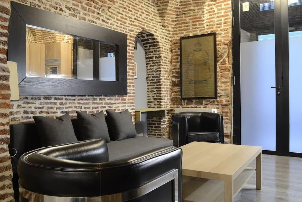 Cozy Loft - Royal Palace Apartment *